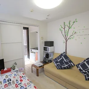 아파트 Fukuoka Single, 후쿠오카